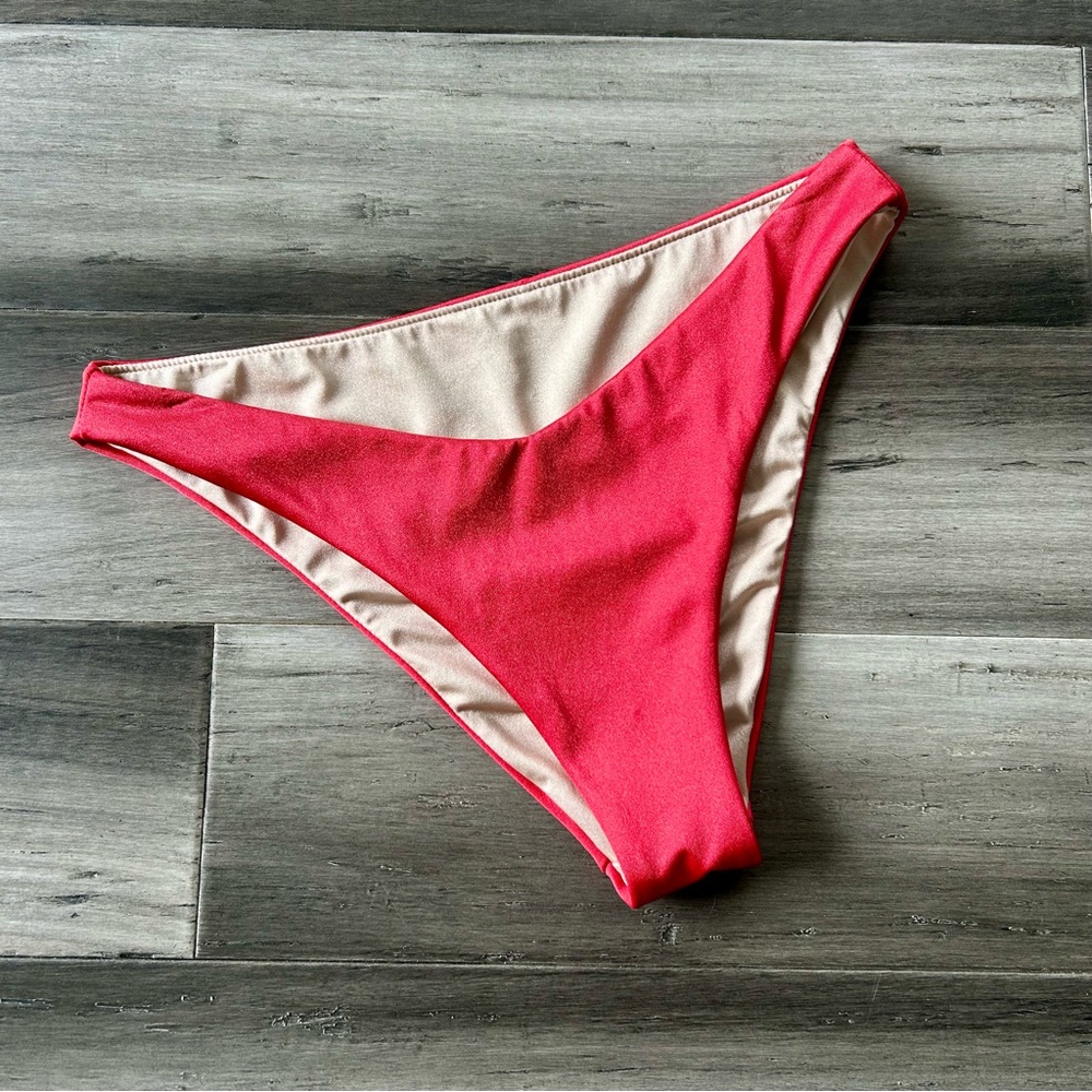 💜 LAST CHANCE Pacsun Cherry Red Reversible High Cut Cheeky Bikini Bottoms